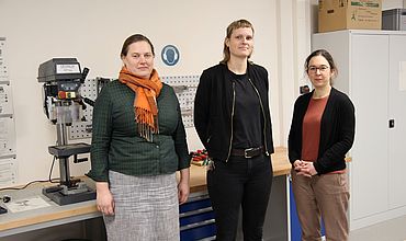 Petra Čagalj Sejdi, Franka Martin, Claudia Maicher in der Produktionsschule